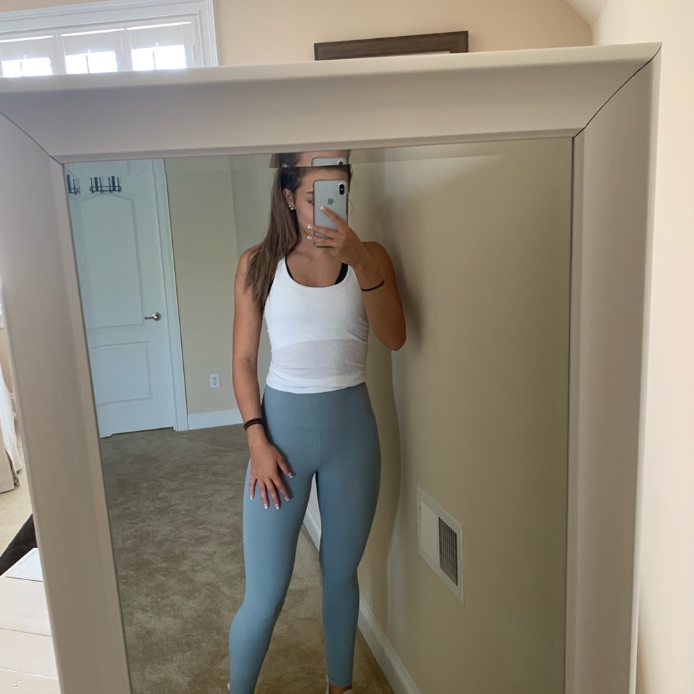 Light blue Lululemon Align leggings